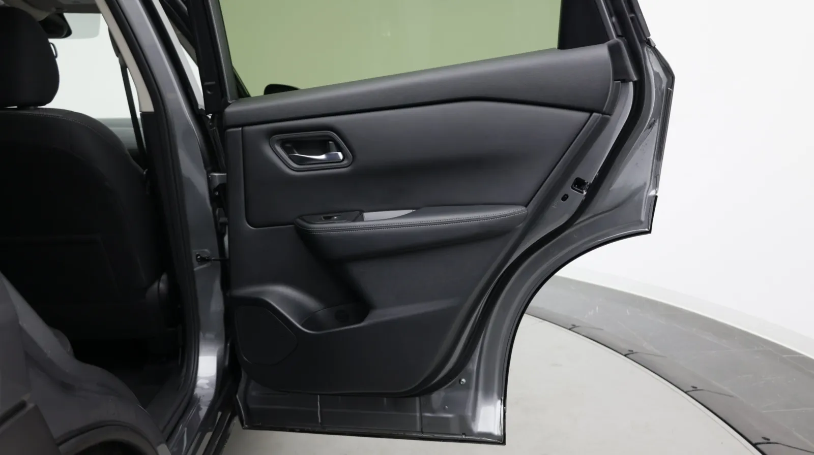 Nissan Rogue photo 33
