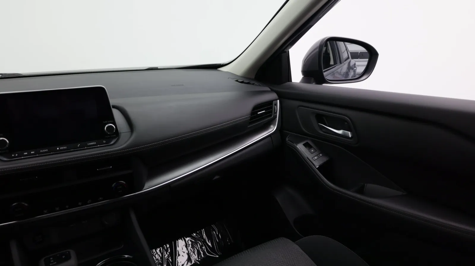 Nissan Rogue photo 30