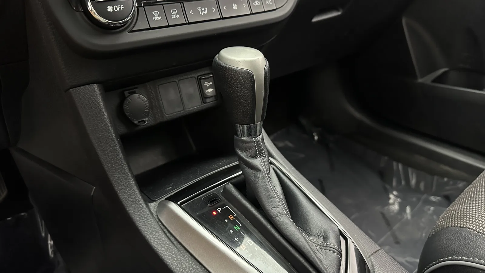 Toyota Corolla photo 14