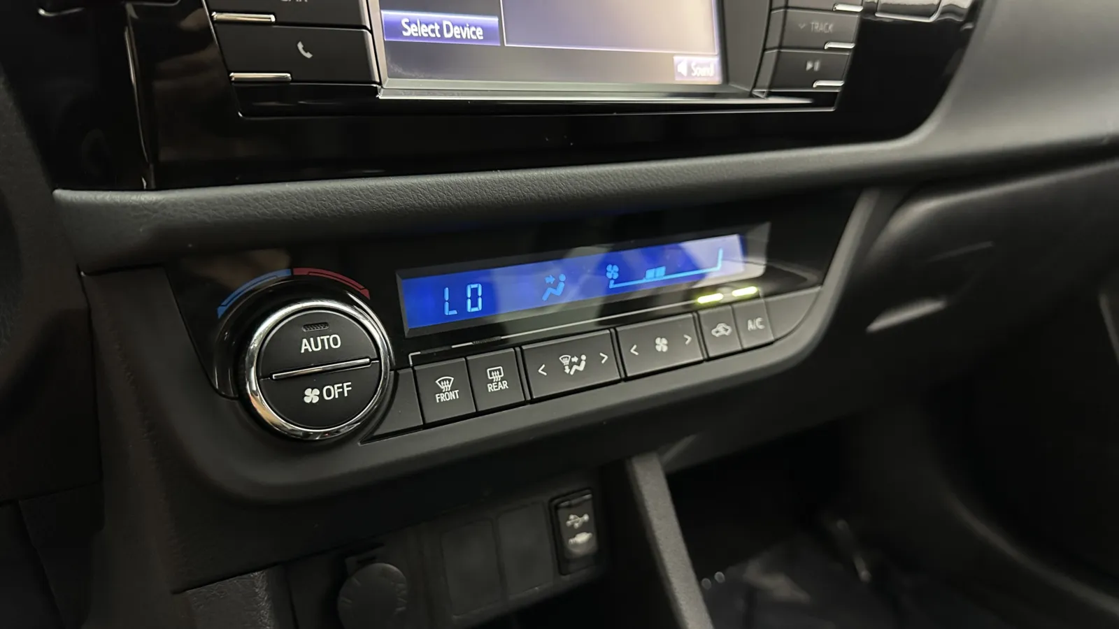 Toyota Corolla photo 16