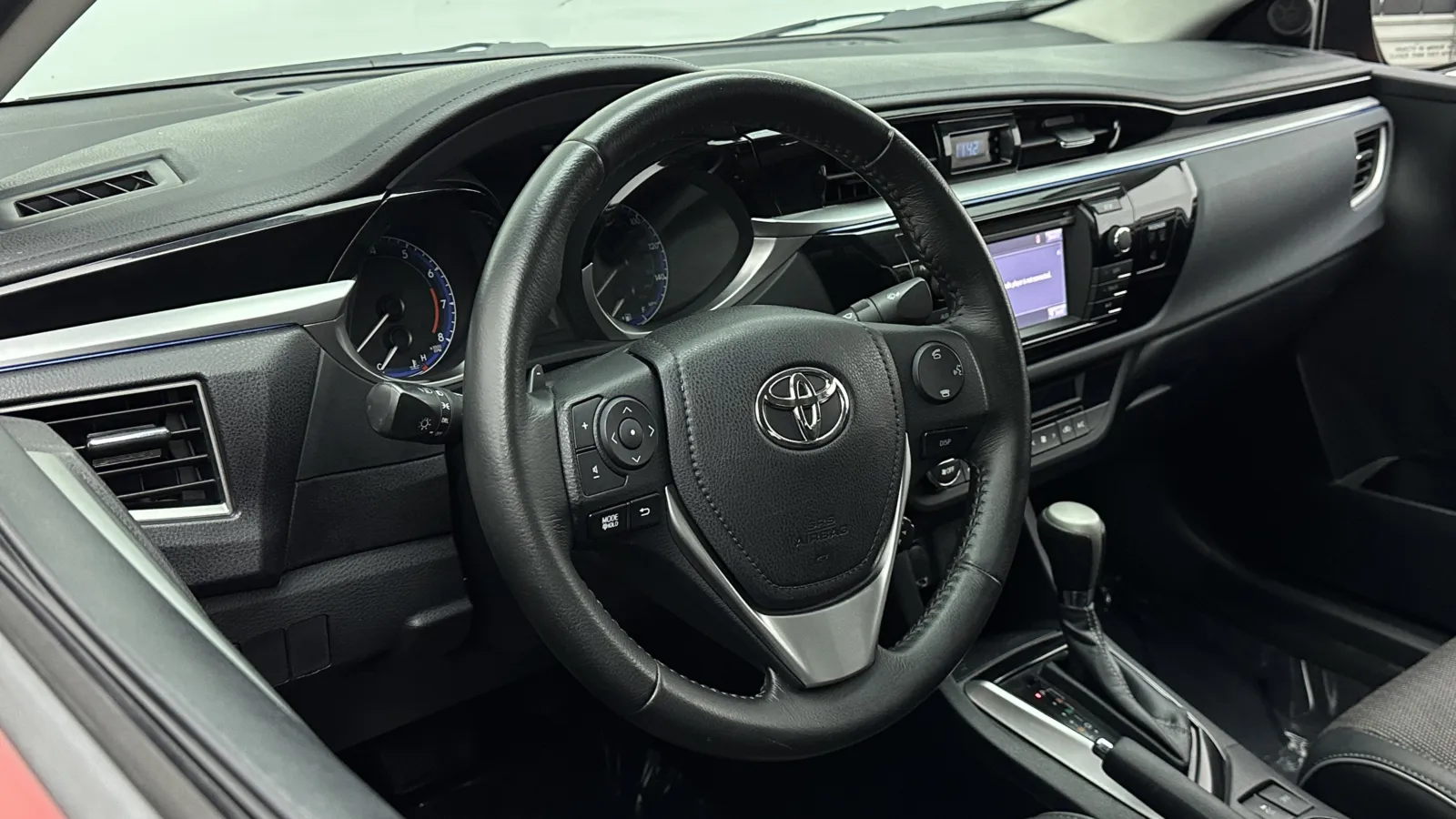 Toyota Corolla photo 8