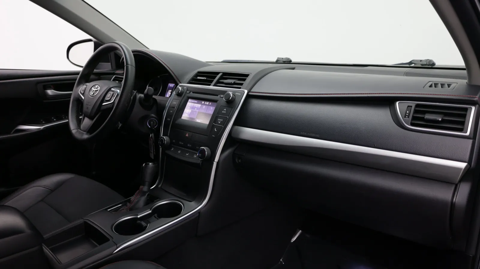 Toyota Camry photo 31