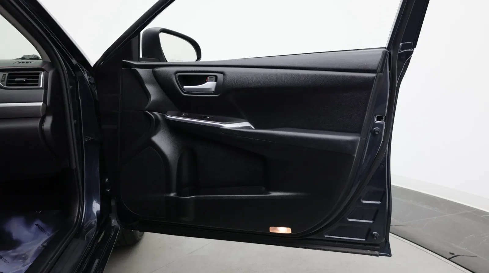 Toyota Camry photo 28