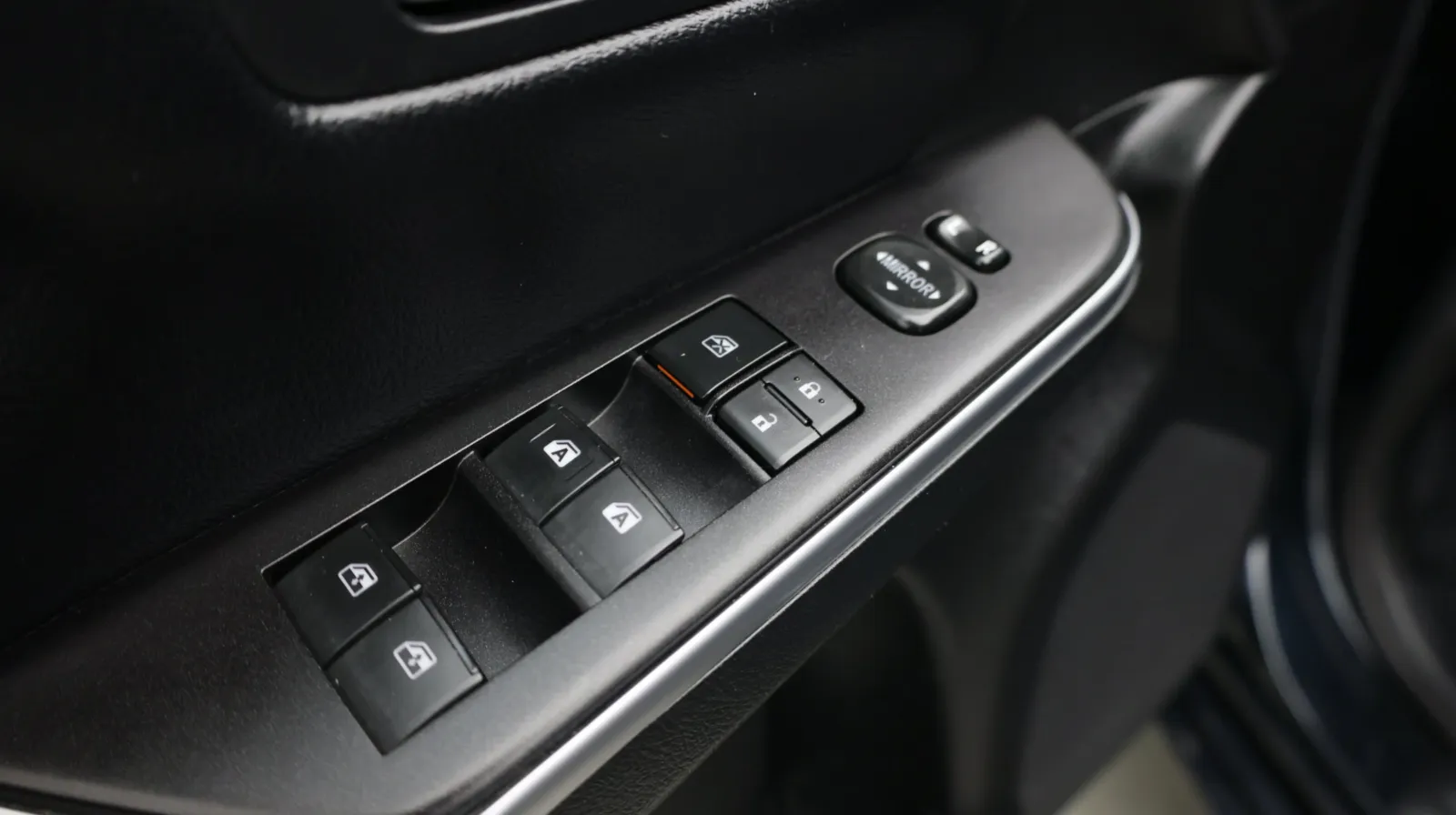 Toyota Camry photo 11
