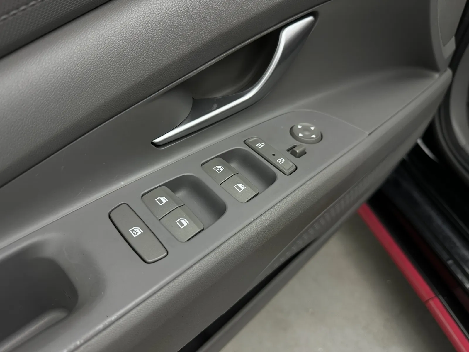 Hyundai Elantra photo 14