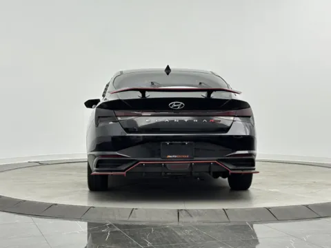 More photos of 2021 Hyundai Elantra SEL at Auto Boutique Florida, FL