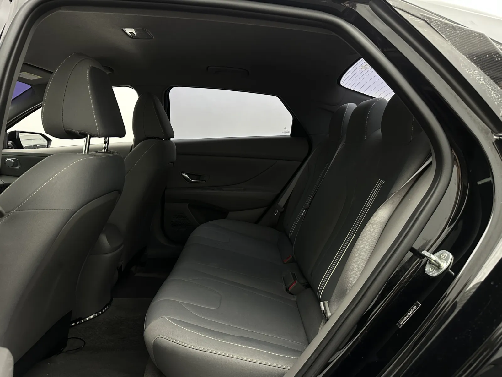 Hyundai Elantra photo 25