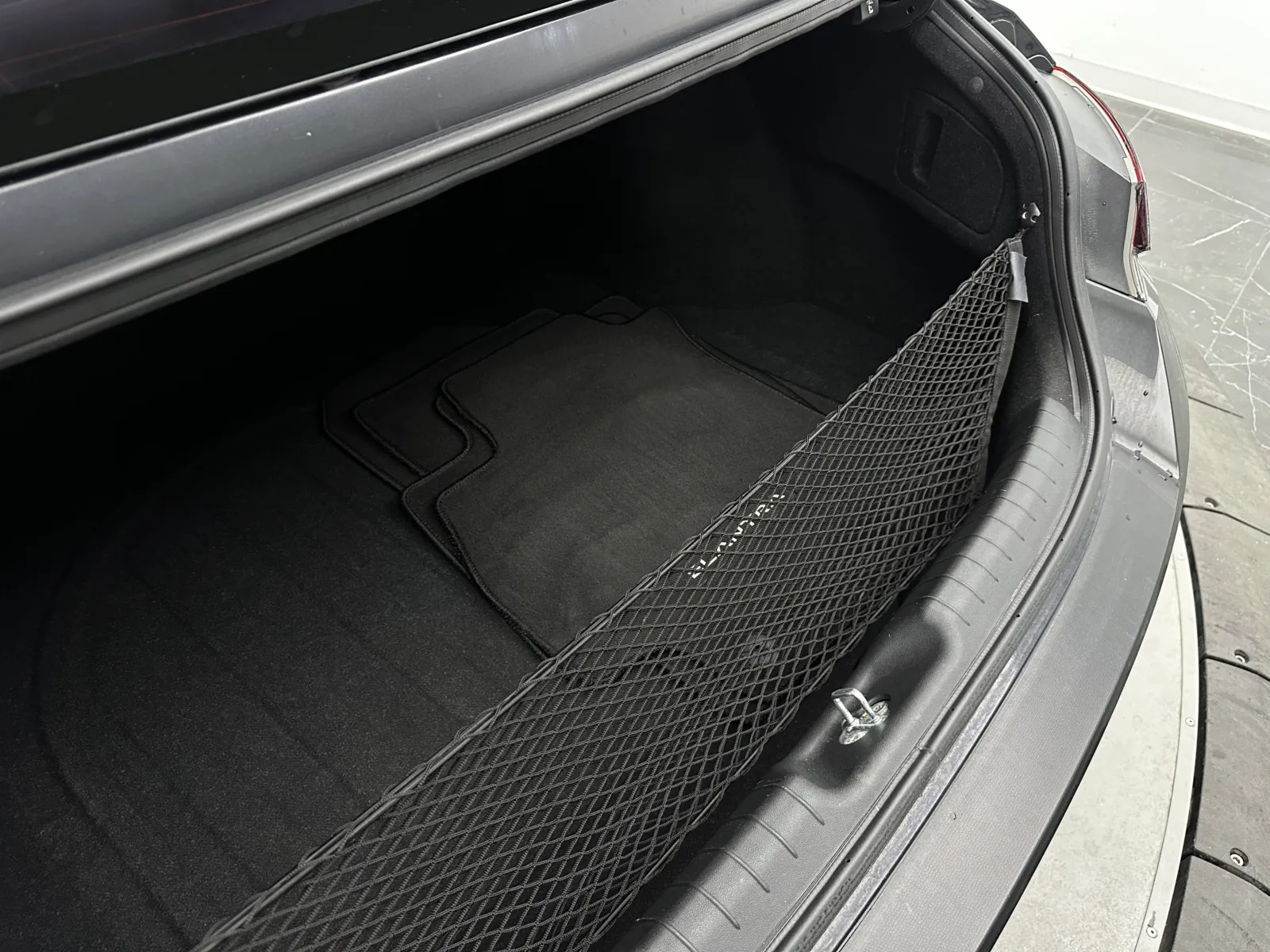 Hyundai Elantra photo 32