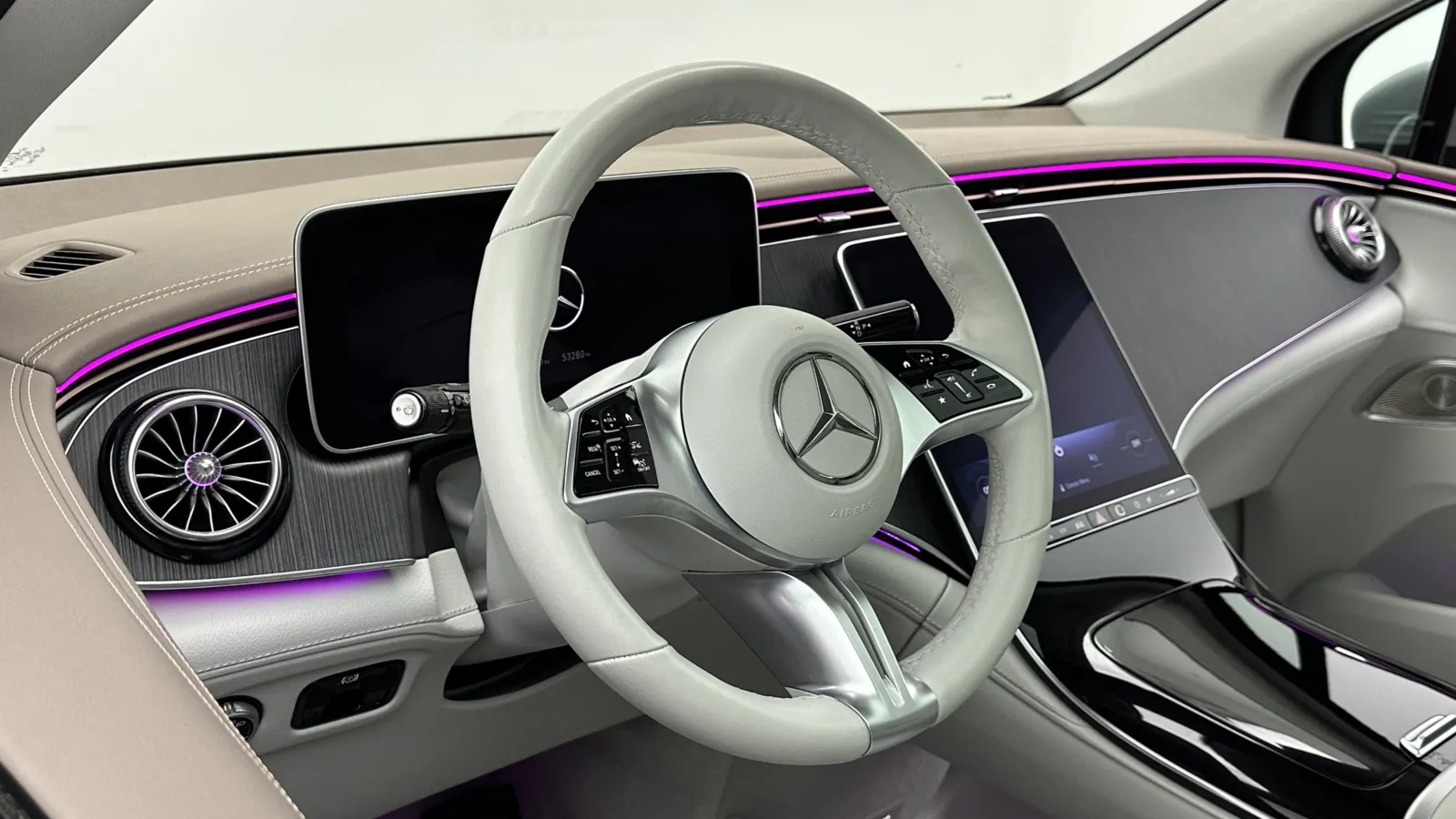 Mercedes-Benz EQE photo 11