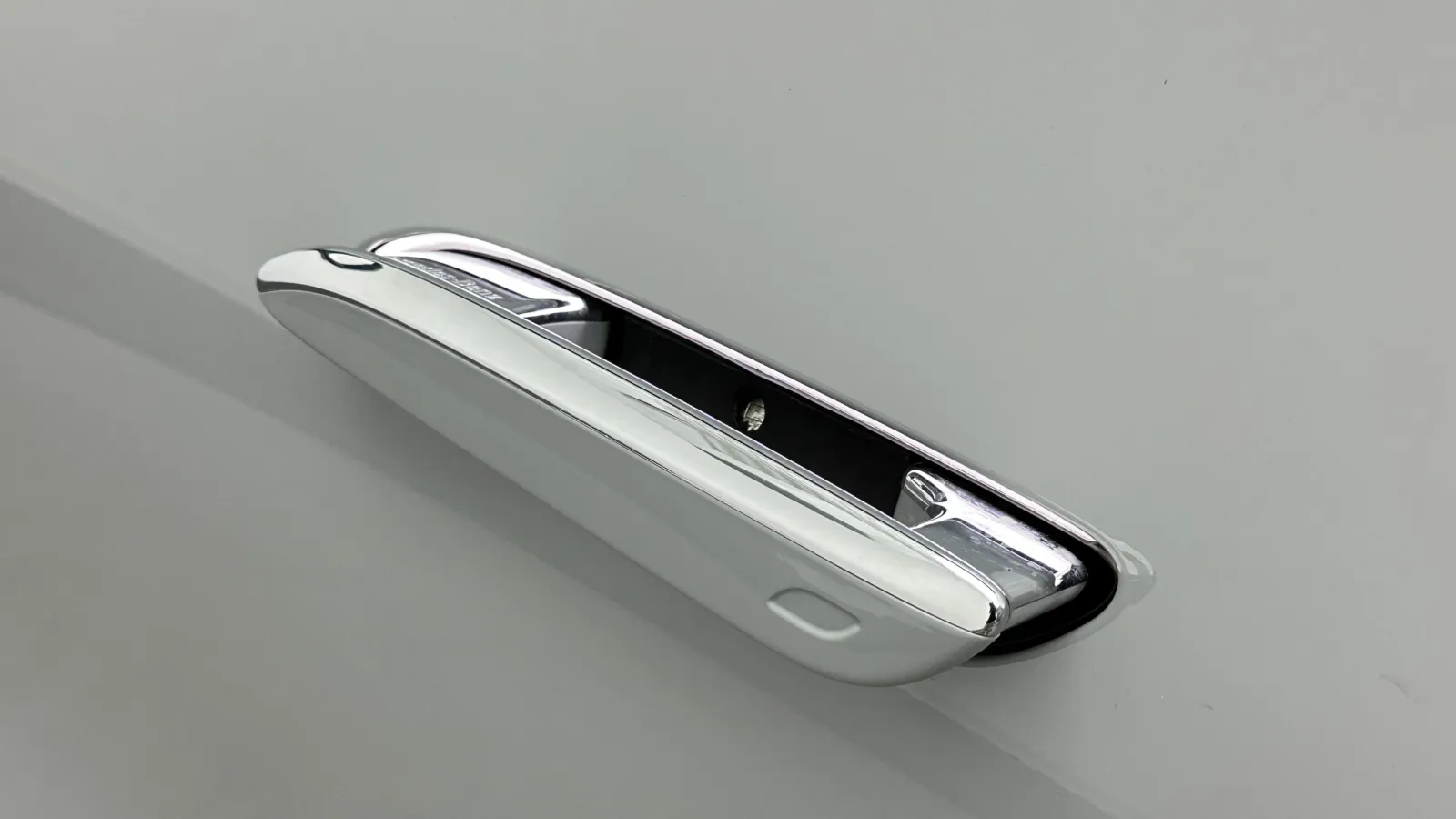 Mercedes-Benz EQE photo 12