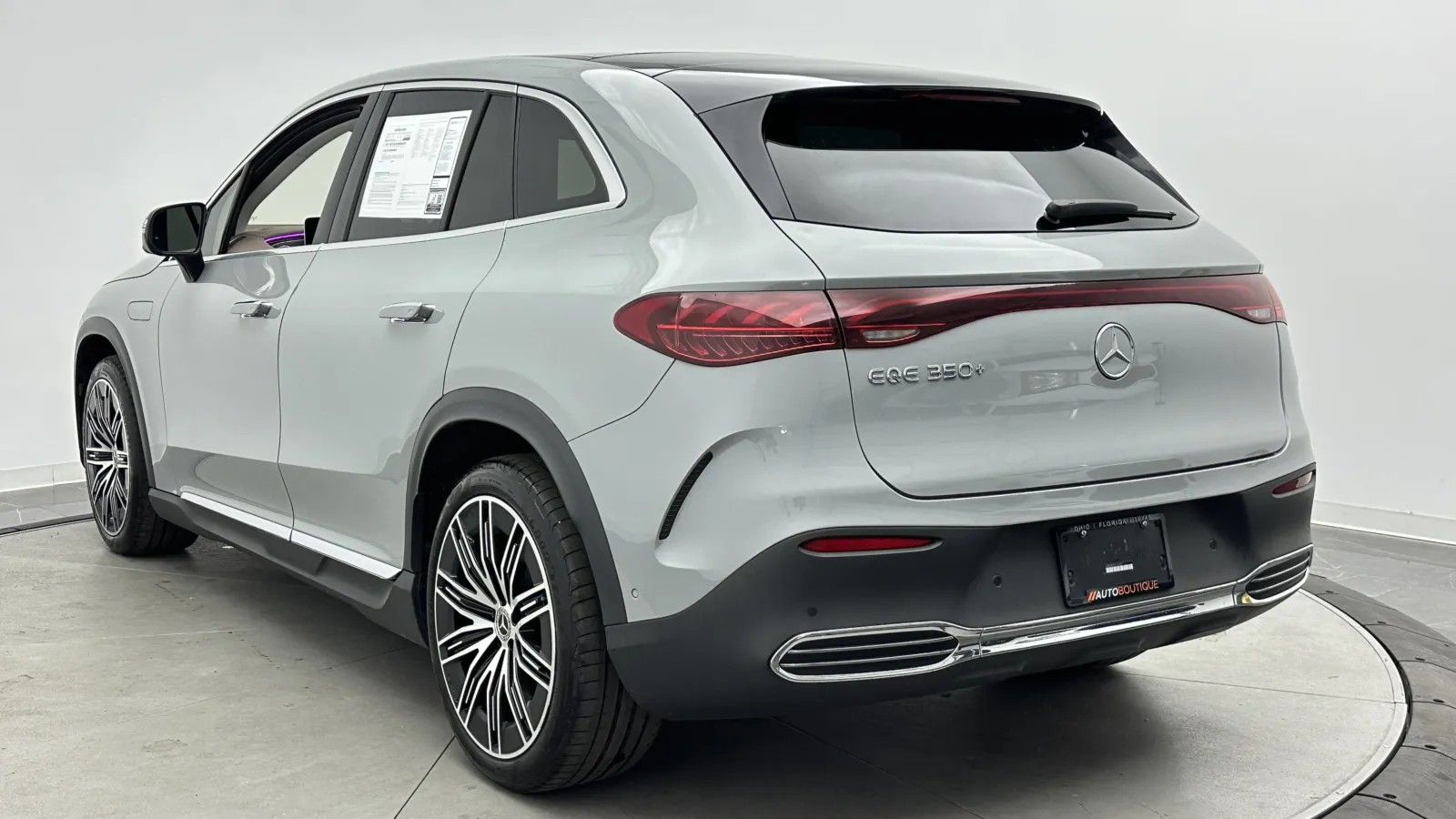 Mercedes-Benz EQE photo 7