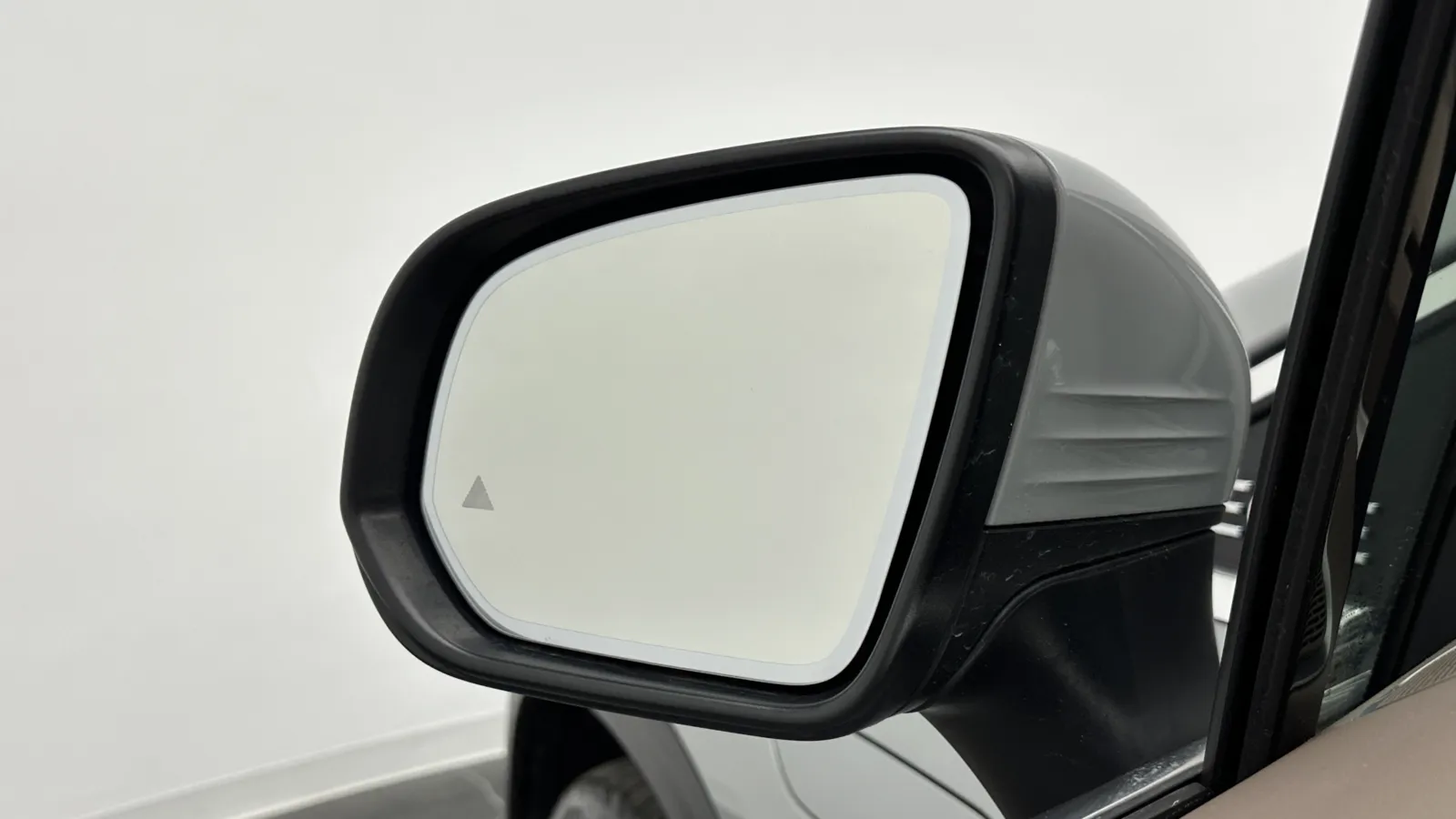 Mercedes-Benz EQE photo 18