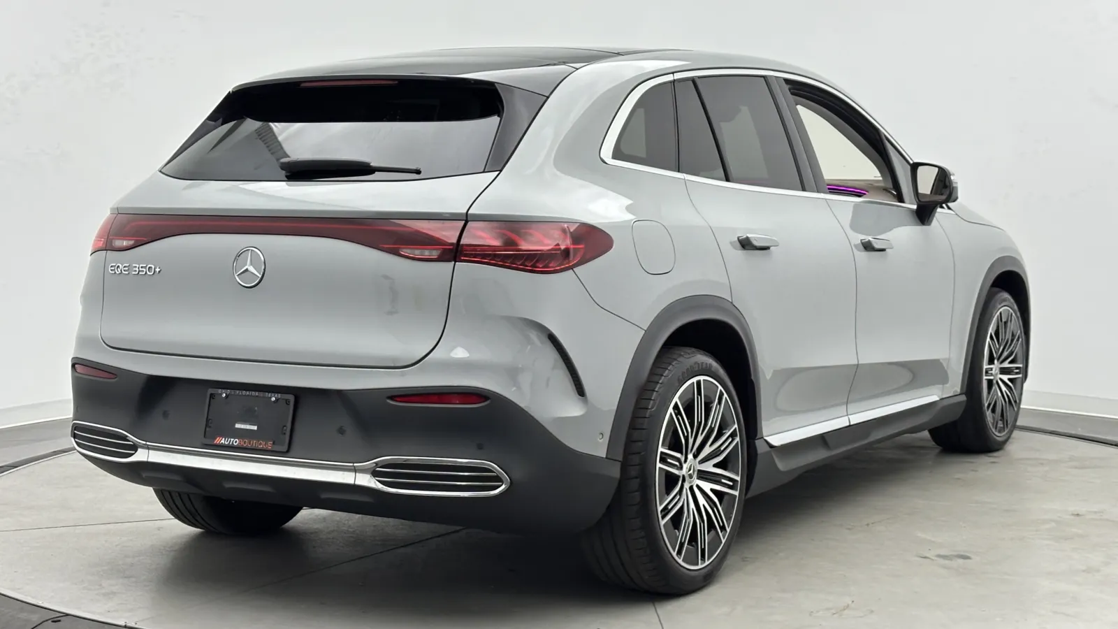 Mercedes-Benz EQE photo 9