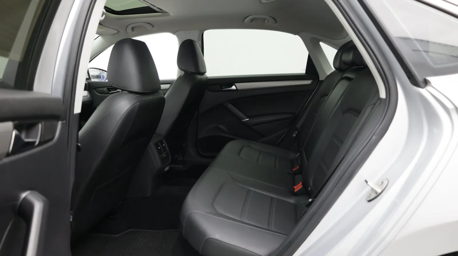 Volkswagen Passat photo 24