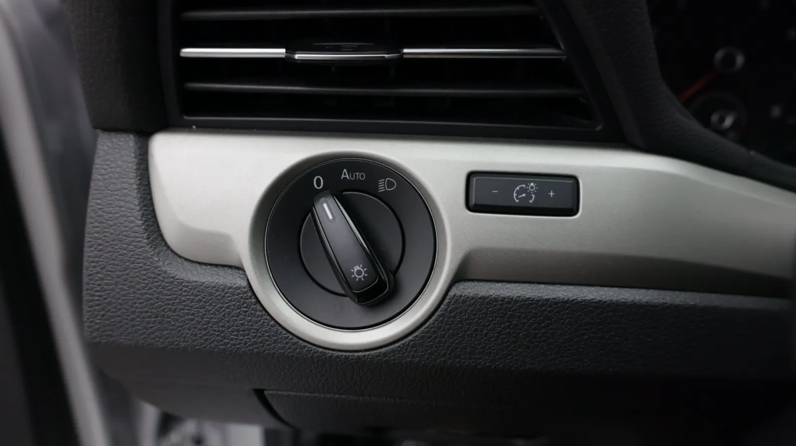 Volkswagen Passat photo 16