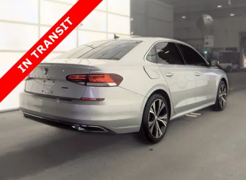 More photos of 2021 Volkswagen Passat 2.0T SE at Auto Boutique Florida, FL