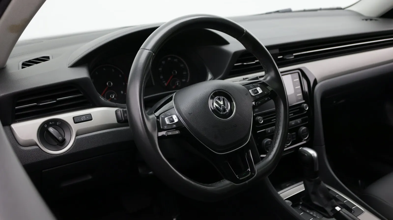 Volkswagen Passat photo 10
