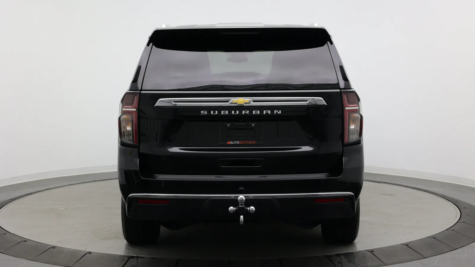 Chevrolet Suburban photo 6