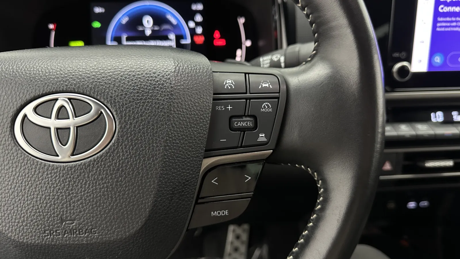 Toyota Camry photo 19