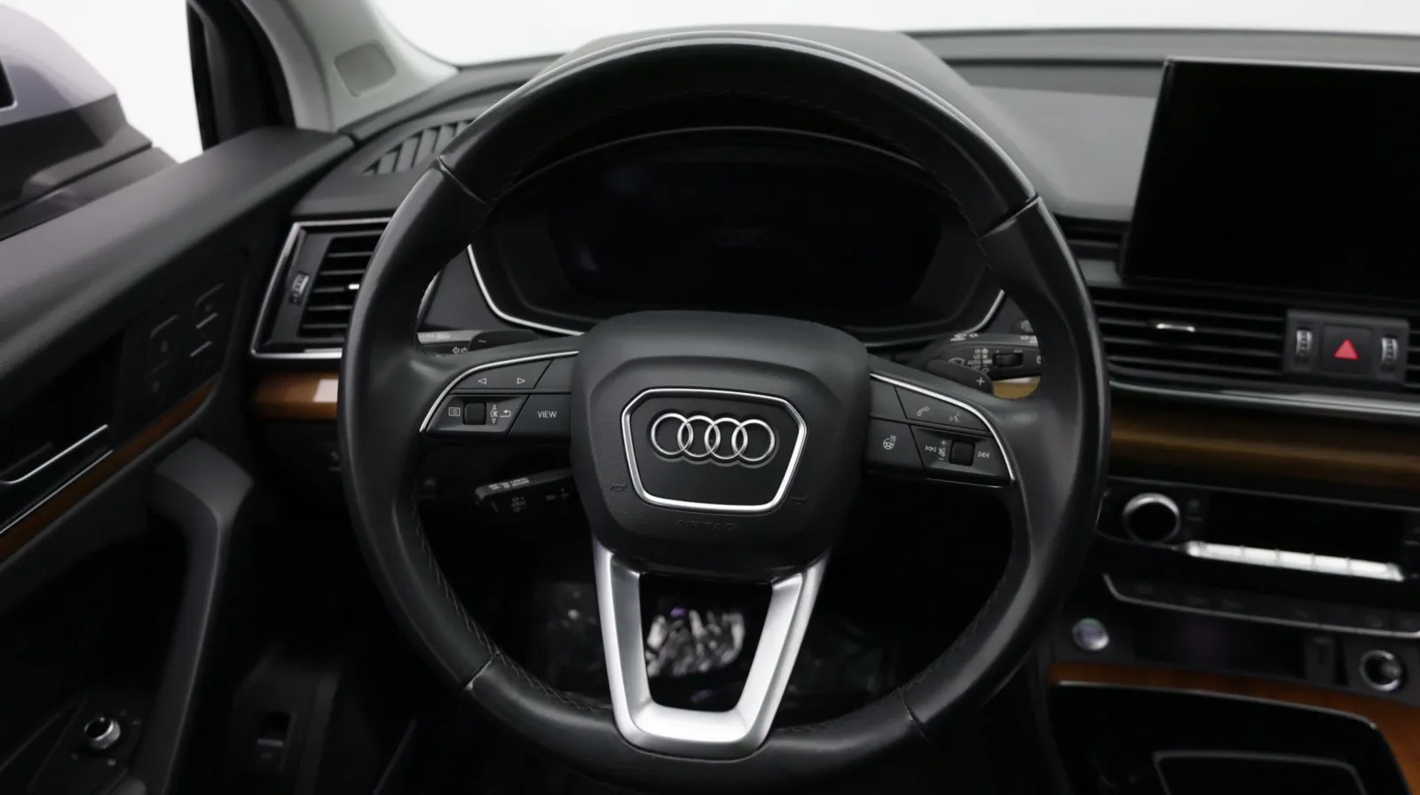 Audi Q5 photo 30