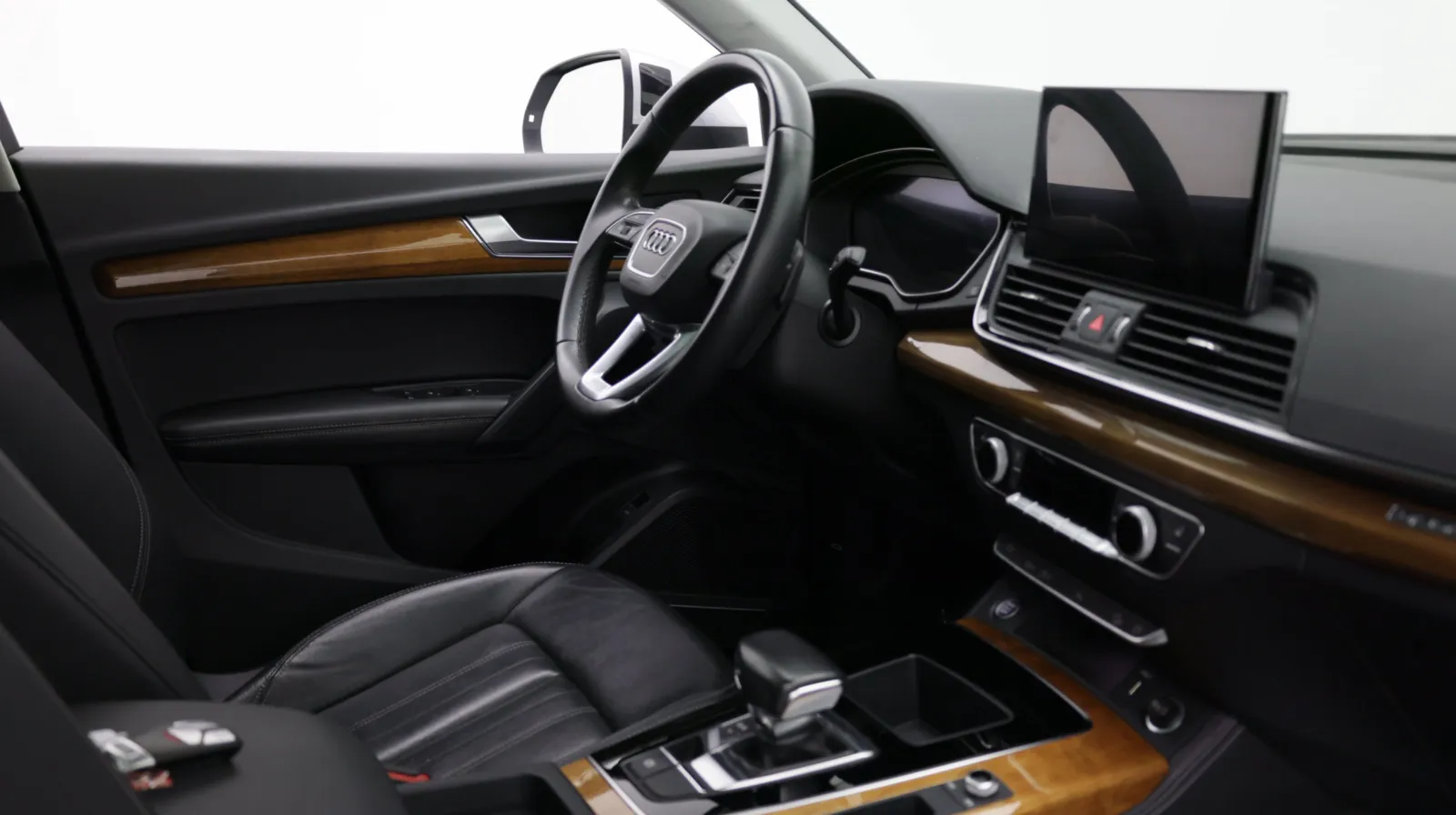 Audi Q5 photo 39