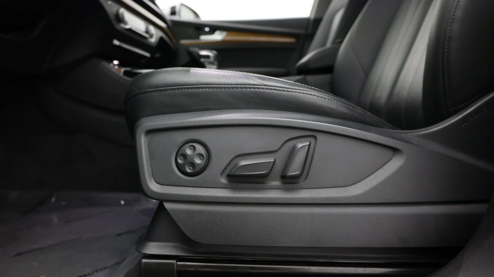 Audi Q5 photo 17