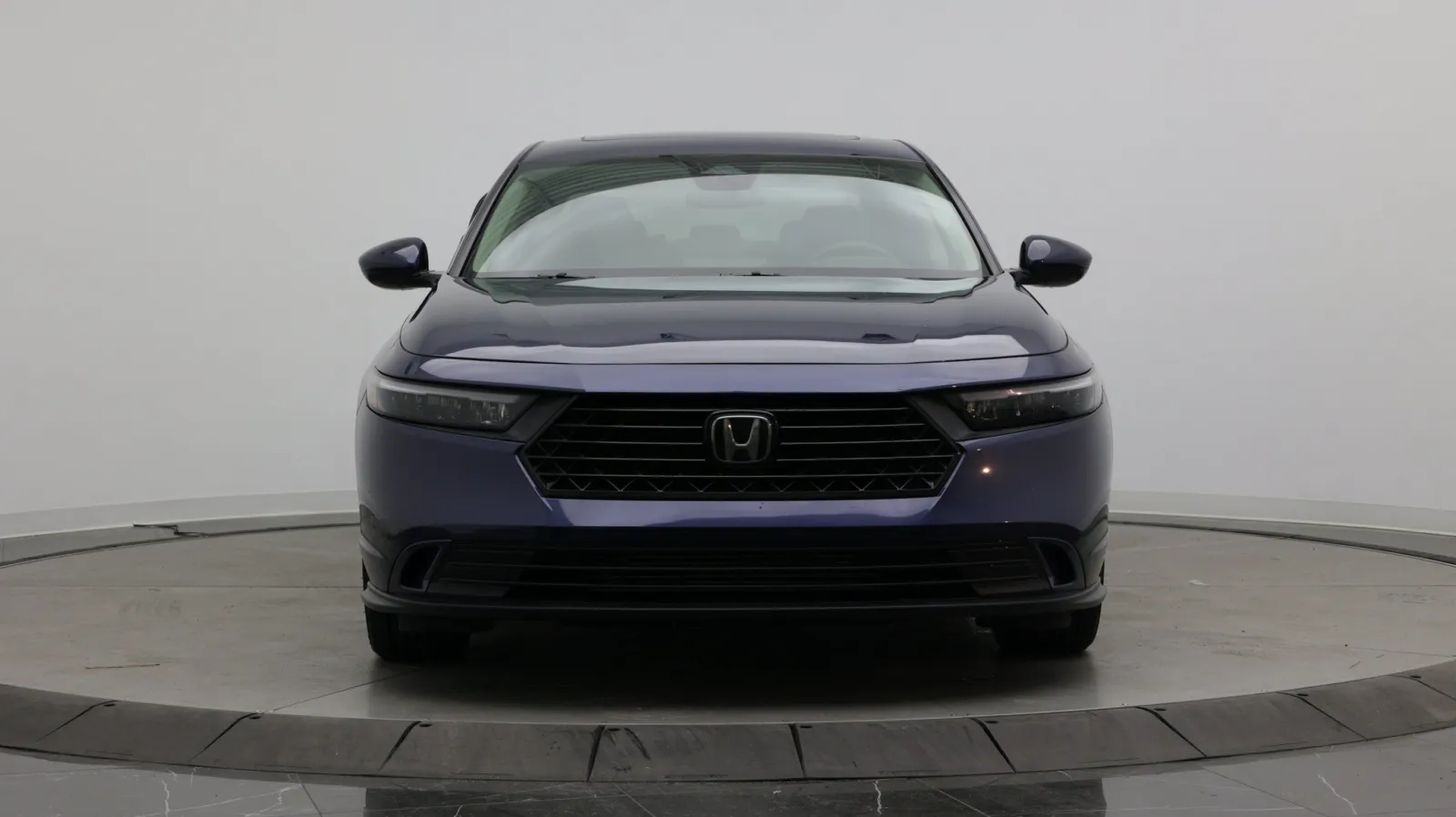 Honda Accord photo 2