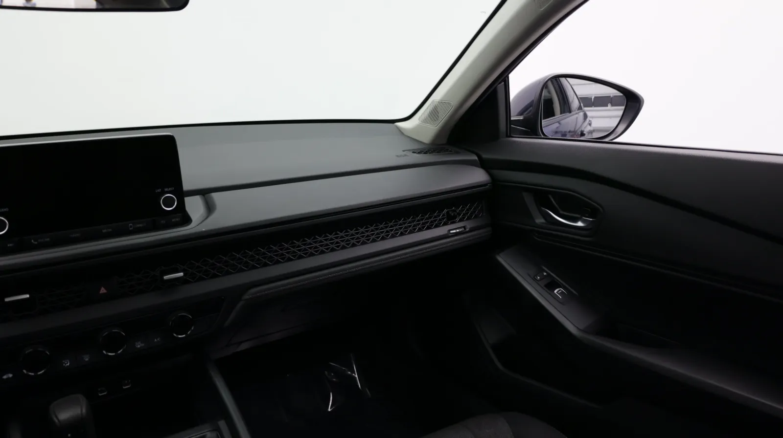 Honda Accord photo 29