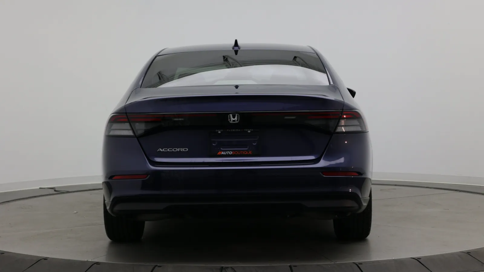 Honda Accord photo 7