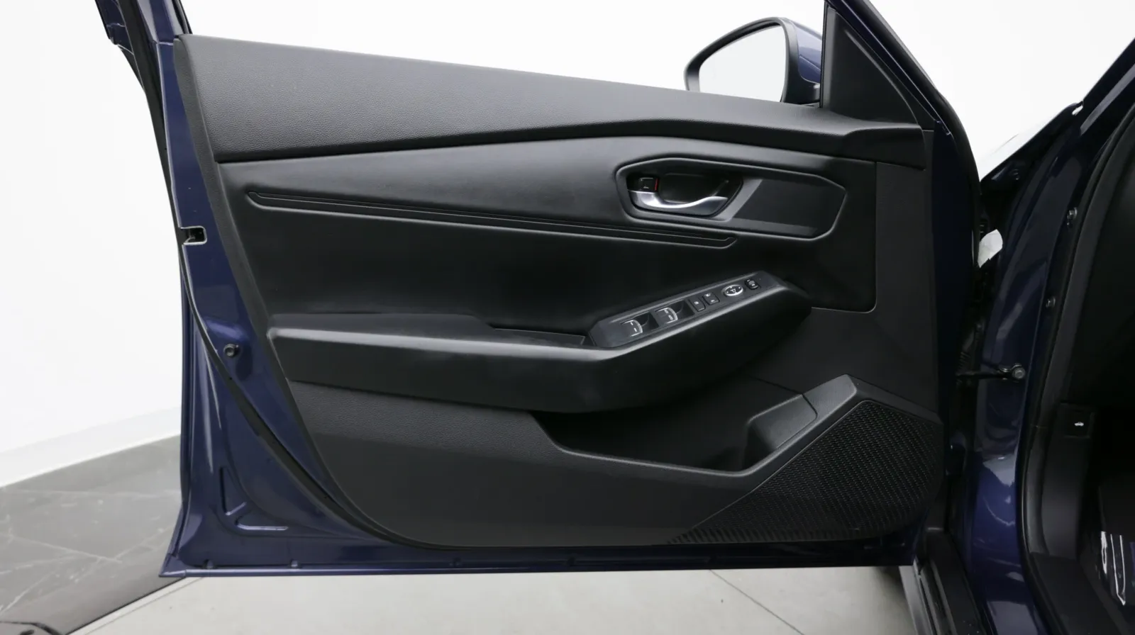 Honda Accord photo 10