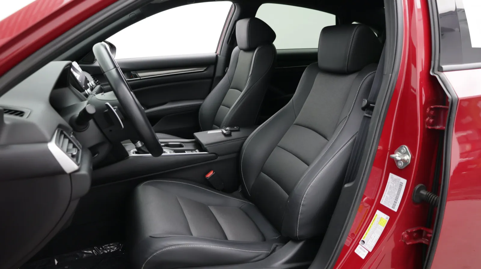Honda Accord photo 13