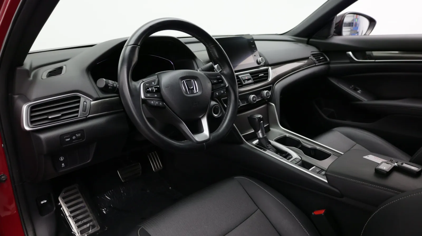 Honda Accord photo 11
