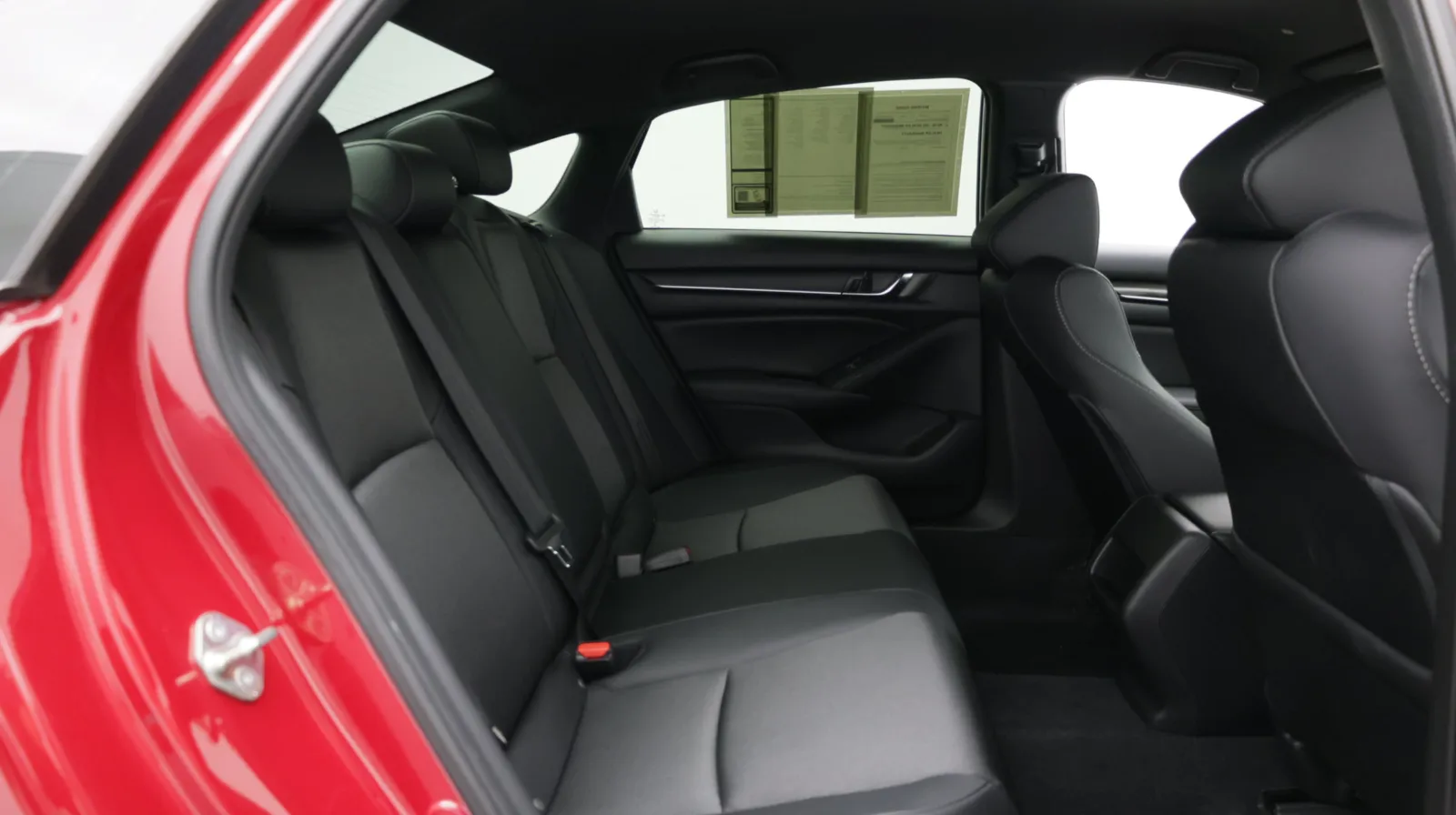 Honda Accord photo 30