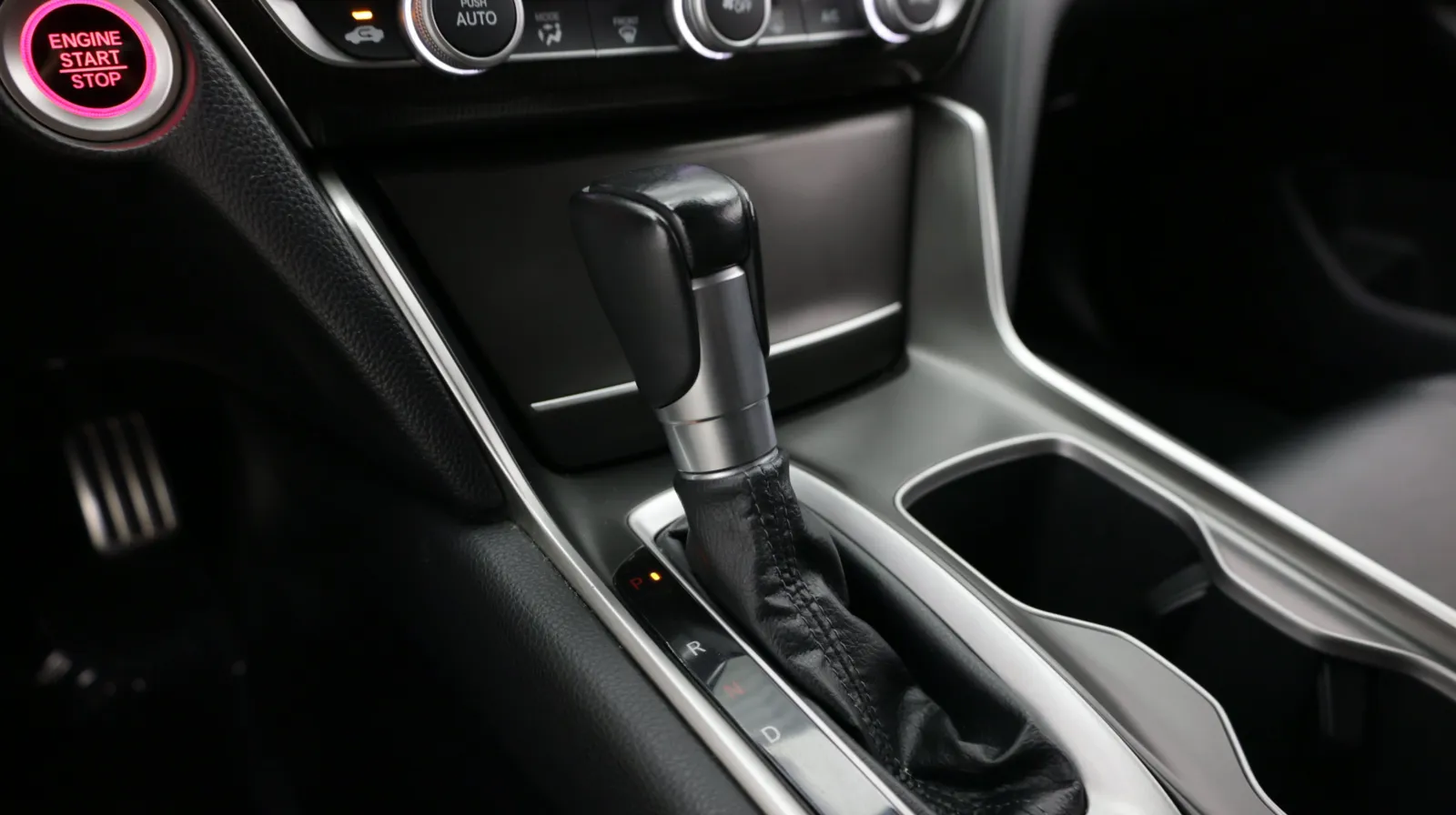 Honda Accord photo 15