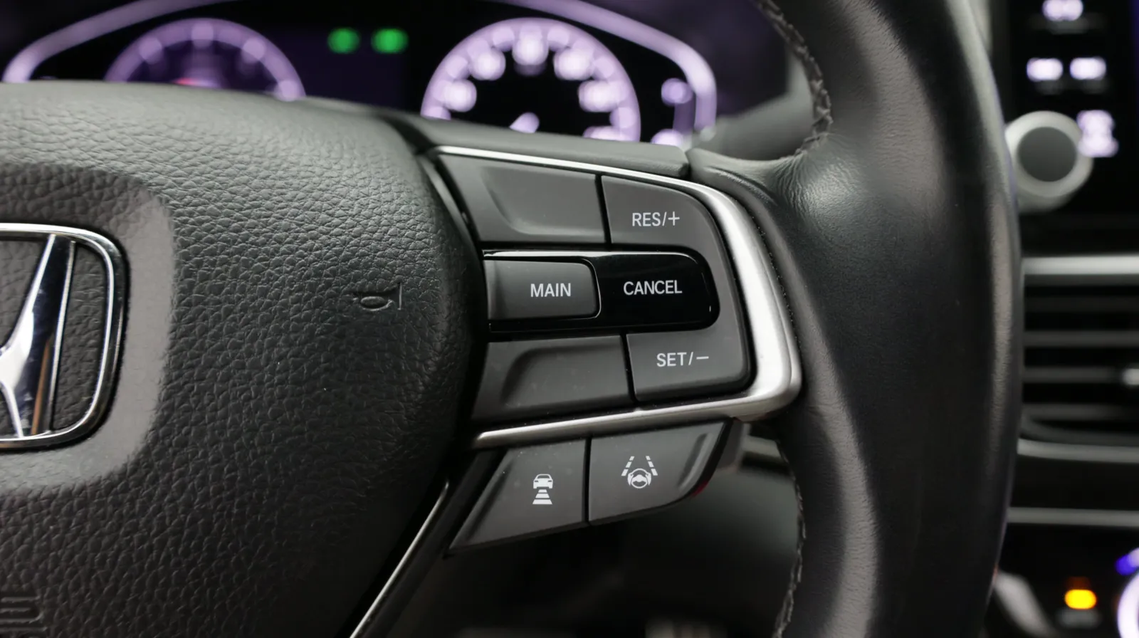 Honda Accord photo 20