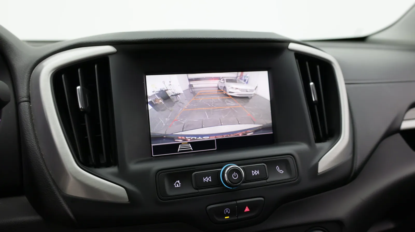 GMC Terrain photo 17