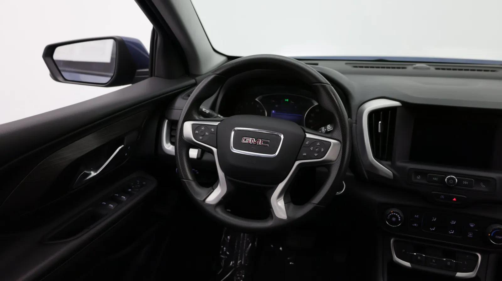 GMC Terrain photo 27