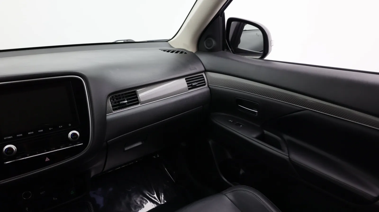 Mitsubishi Outlander photo 26