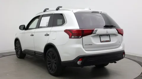 More photos of 2020 Mitsubishi Outlander SEL at Auto Boutique Florida, FL