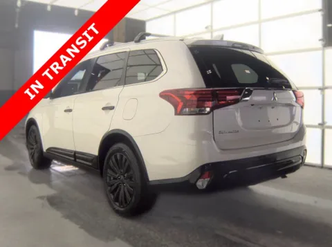 More photos of 2020 Mitsubishi Outlander SEL at Auto Boutique Florida, FL