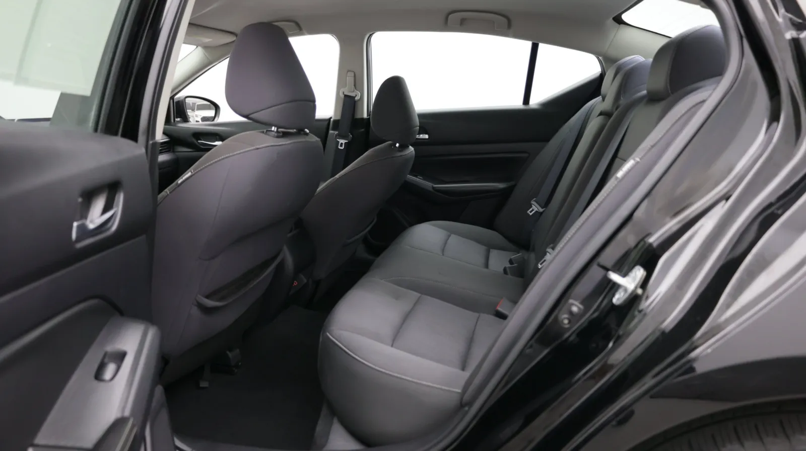 Nissan Altima photo 20