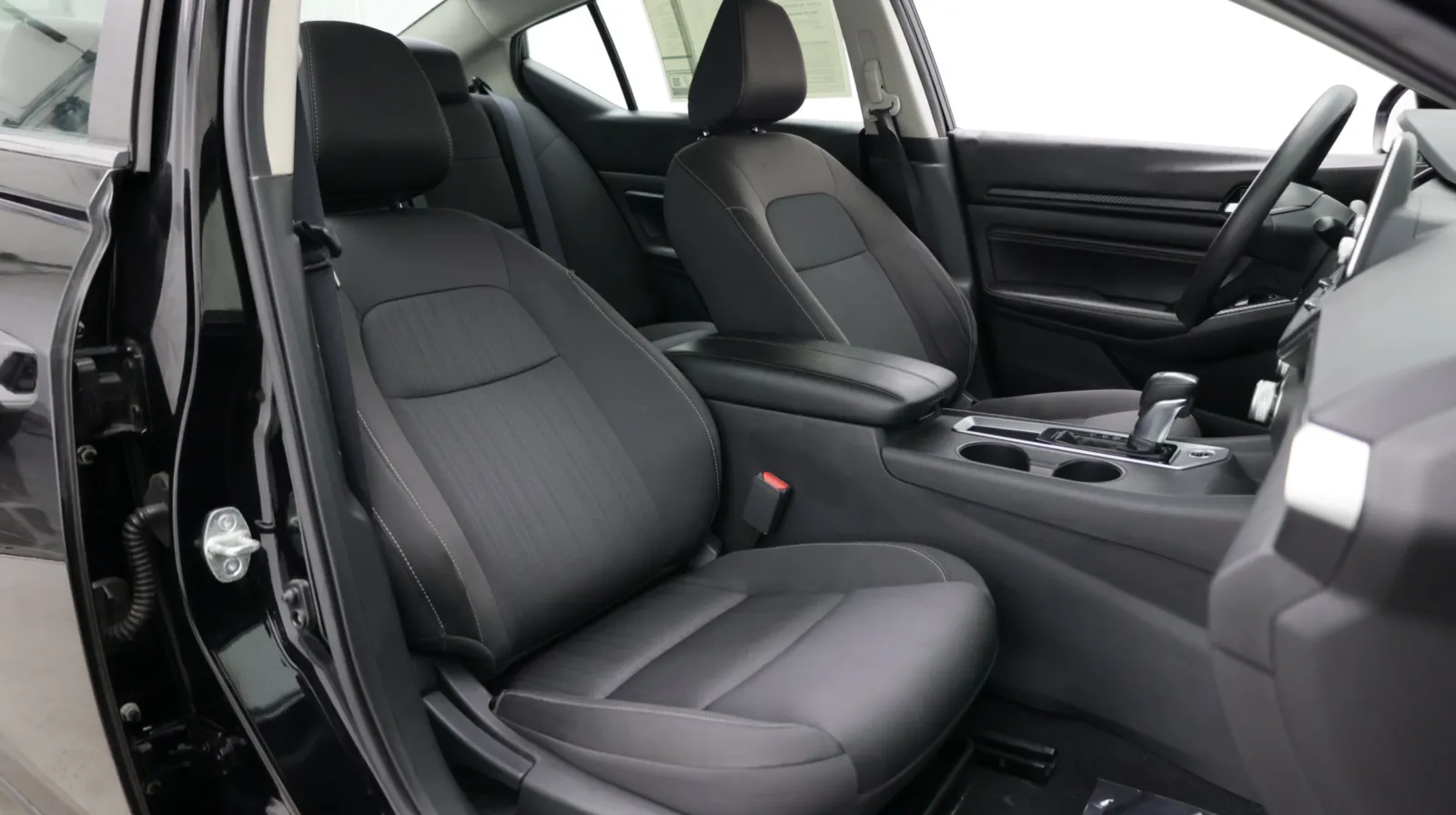 Nissan Altima photo 32