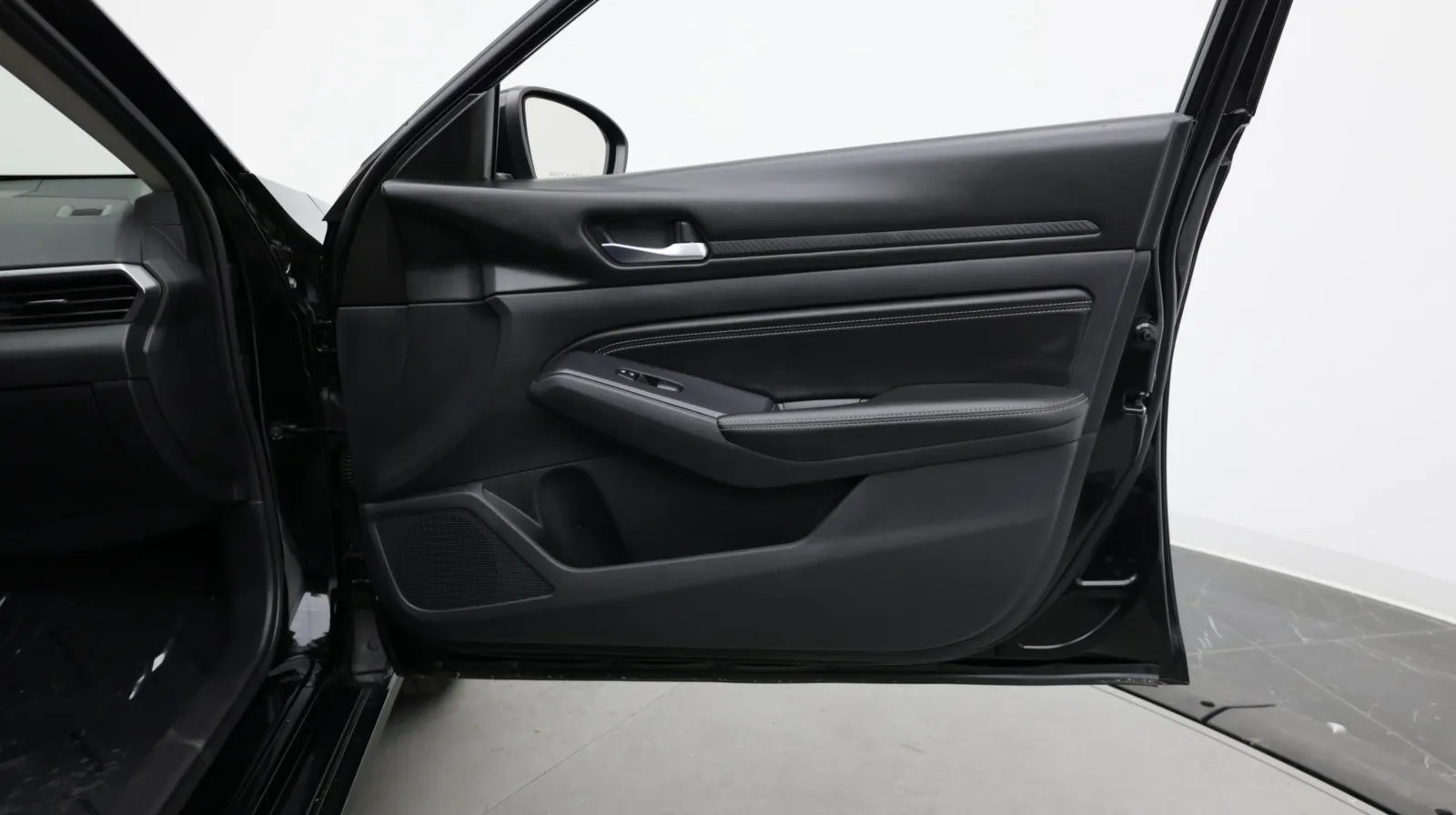 Nissan Altima photo 29