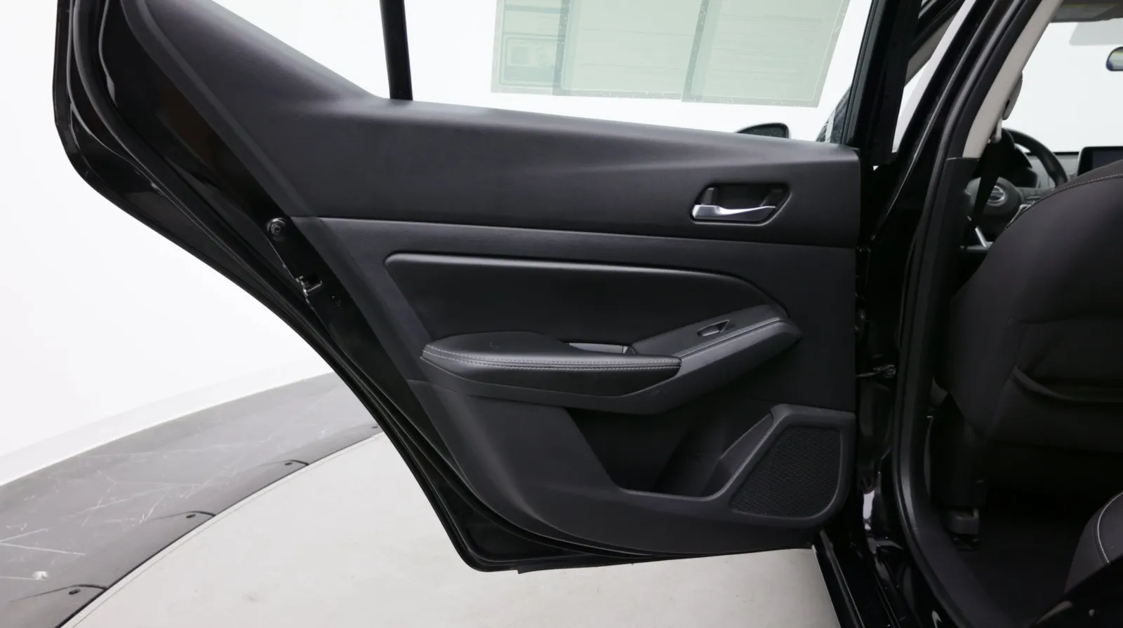 Nissan Altima photo 21