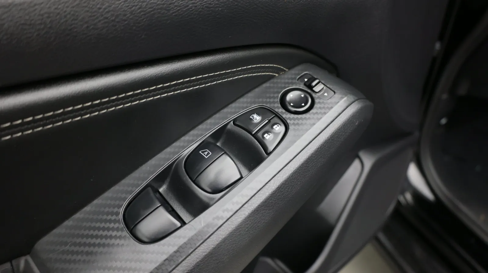 Nissan Altima photo 11
