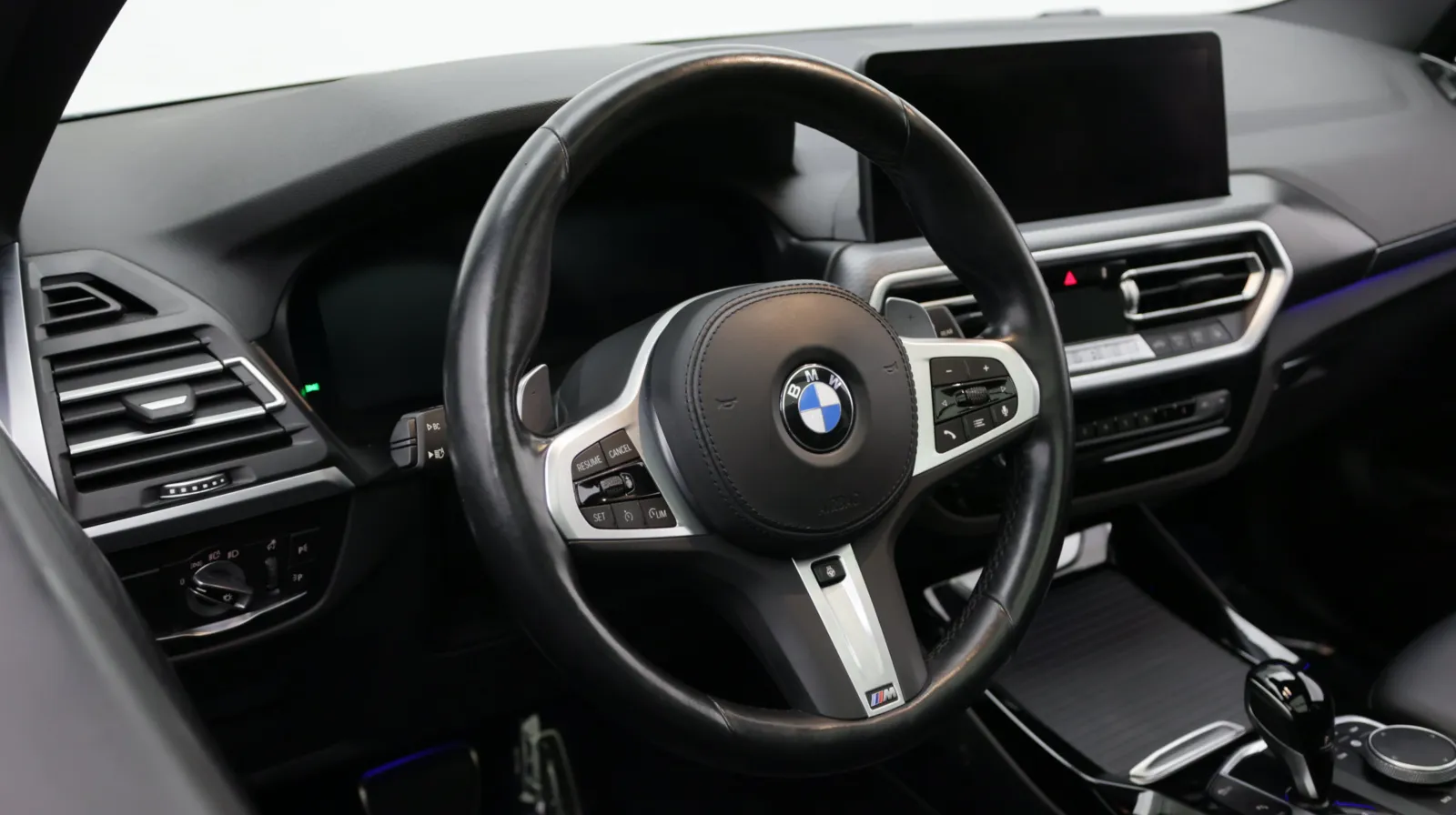 BMW X3 photo 11
