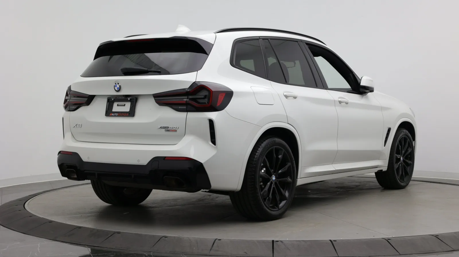 BMW X3 photo 8