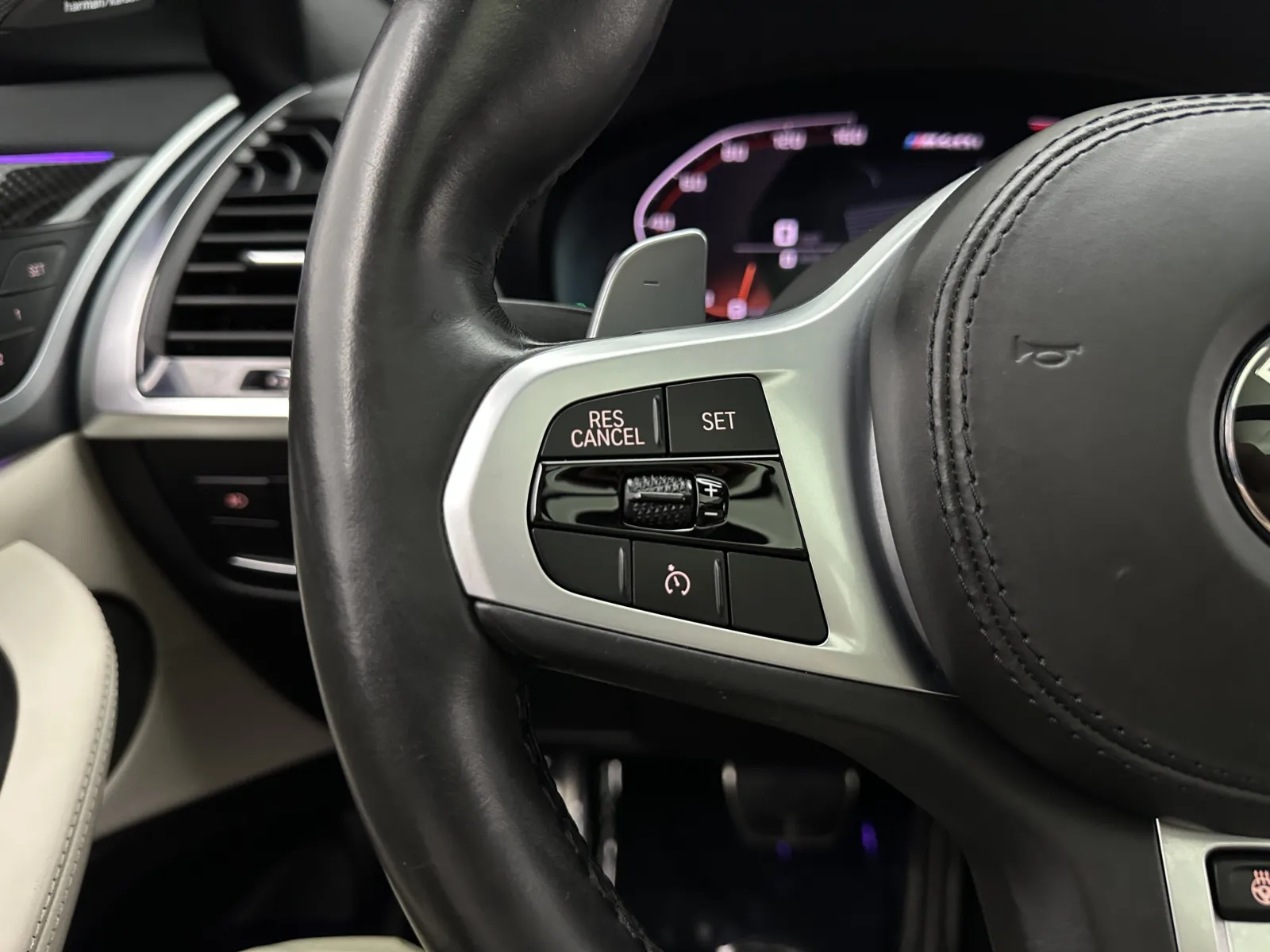 BMW X4 photo 31