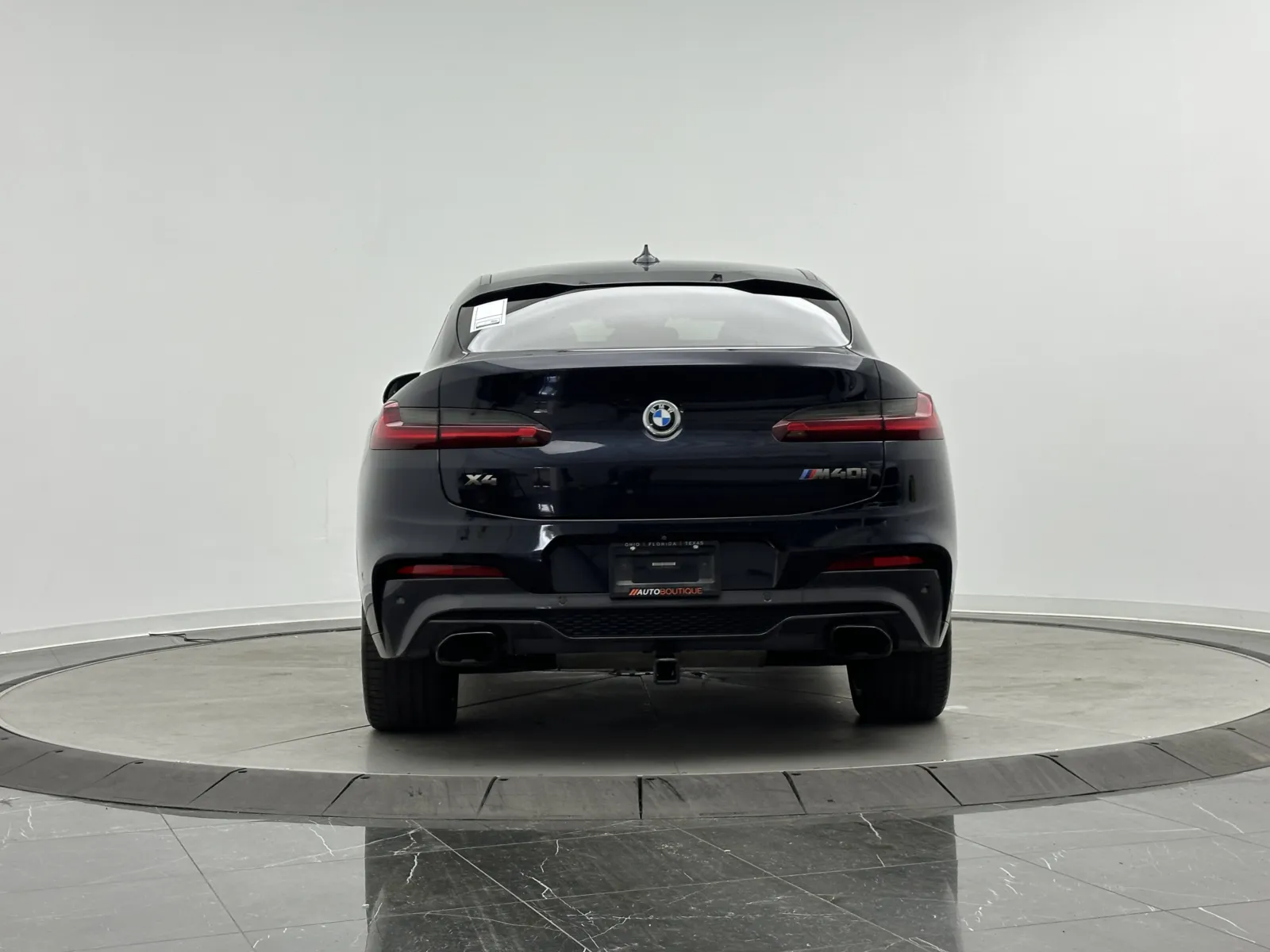 BMW X4 photo 8