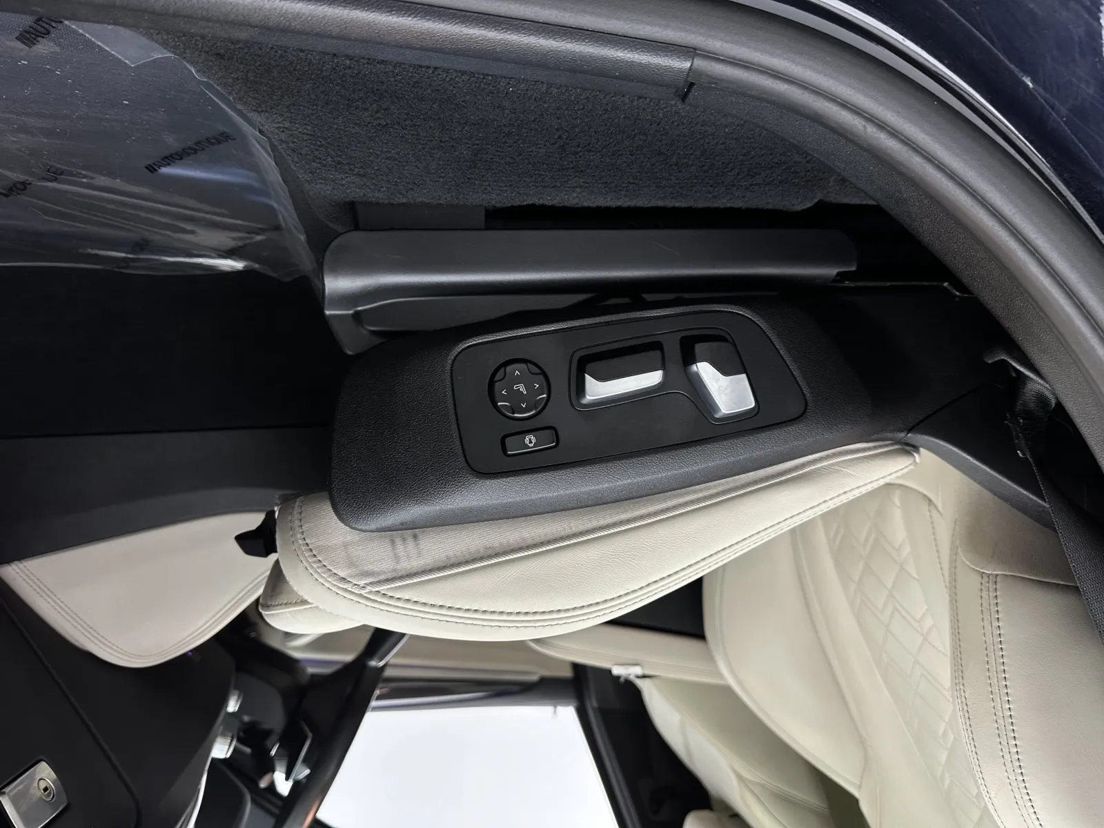 BMW X4 photo 50
